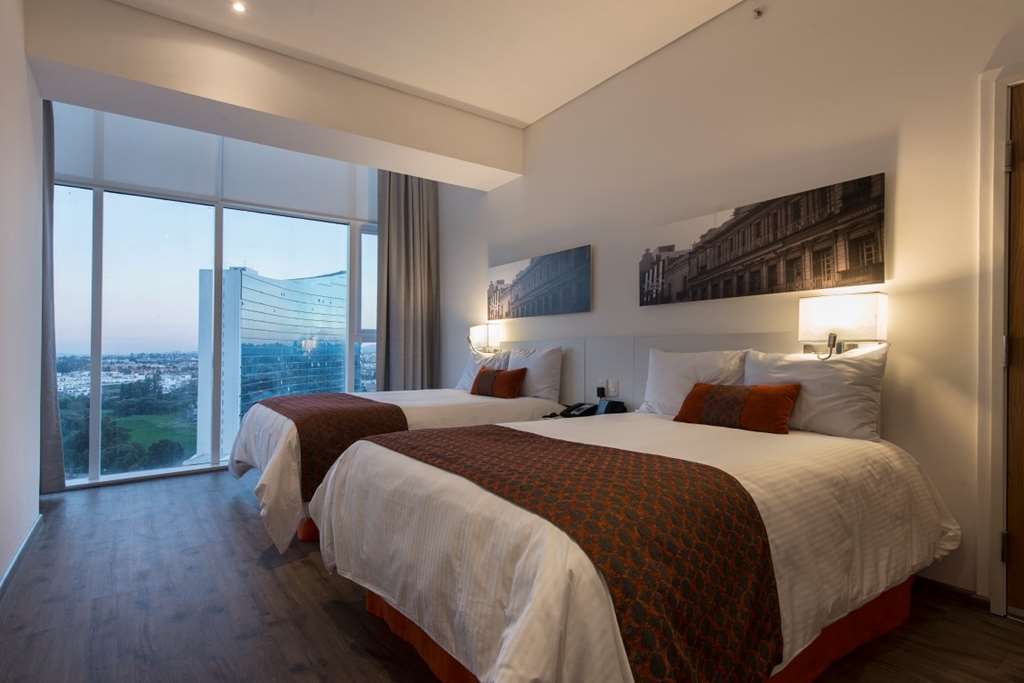 Camino Real Puebla Hotel & Suites Zimmer foto